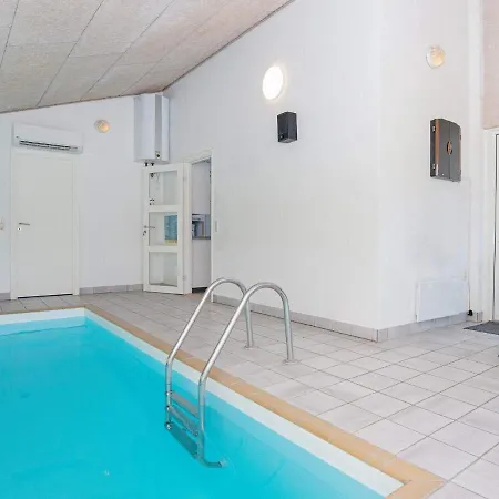 10 Person In Ebeltoft